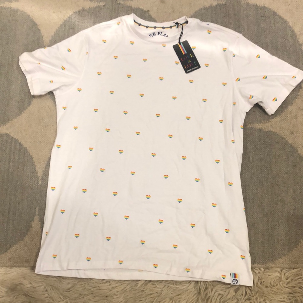 Love is Love Free planet T-shirt